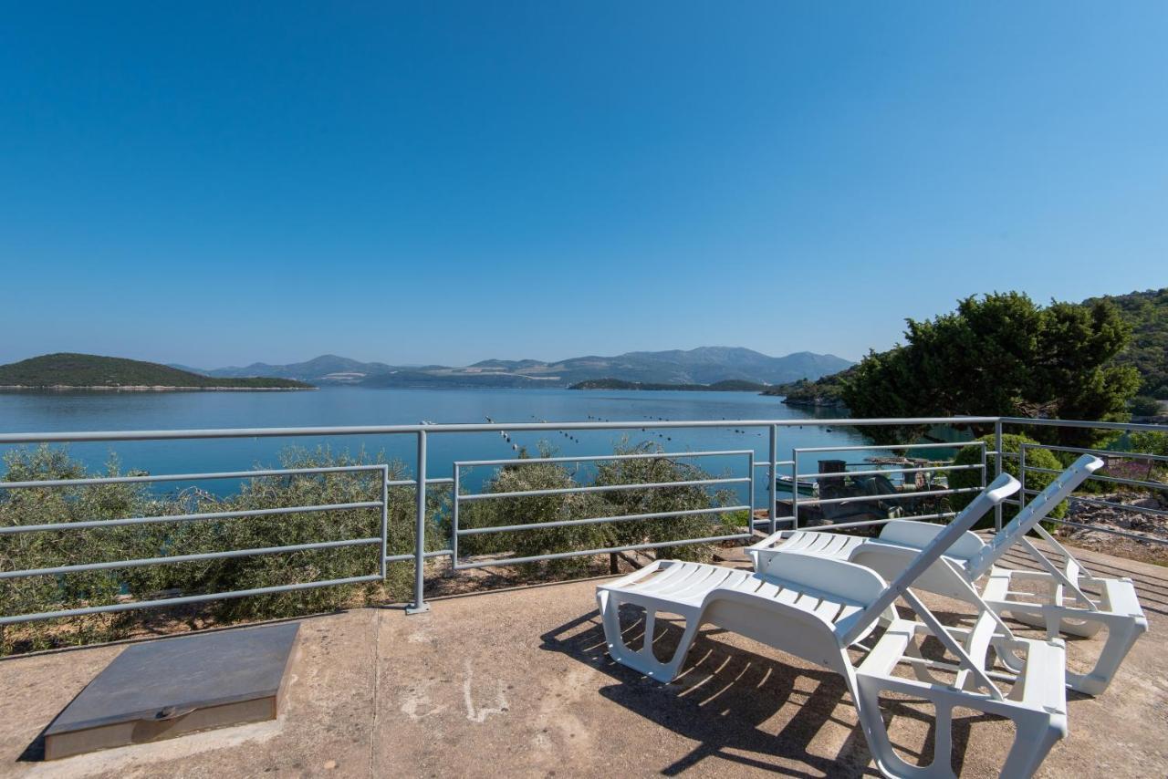 Apartments By The Sea Cove Pjestata, Peljesac - 12381 Putnikovic ภายนอก รูปภาพ